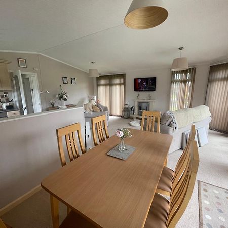 Ness Lodge Little Habton Екстер'єр фото