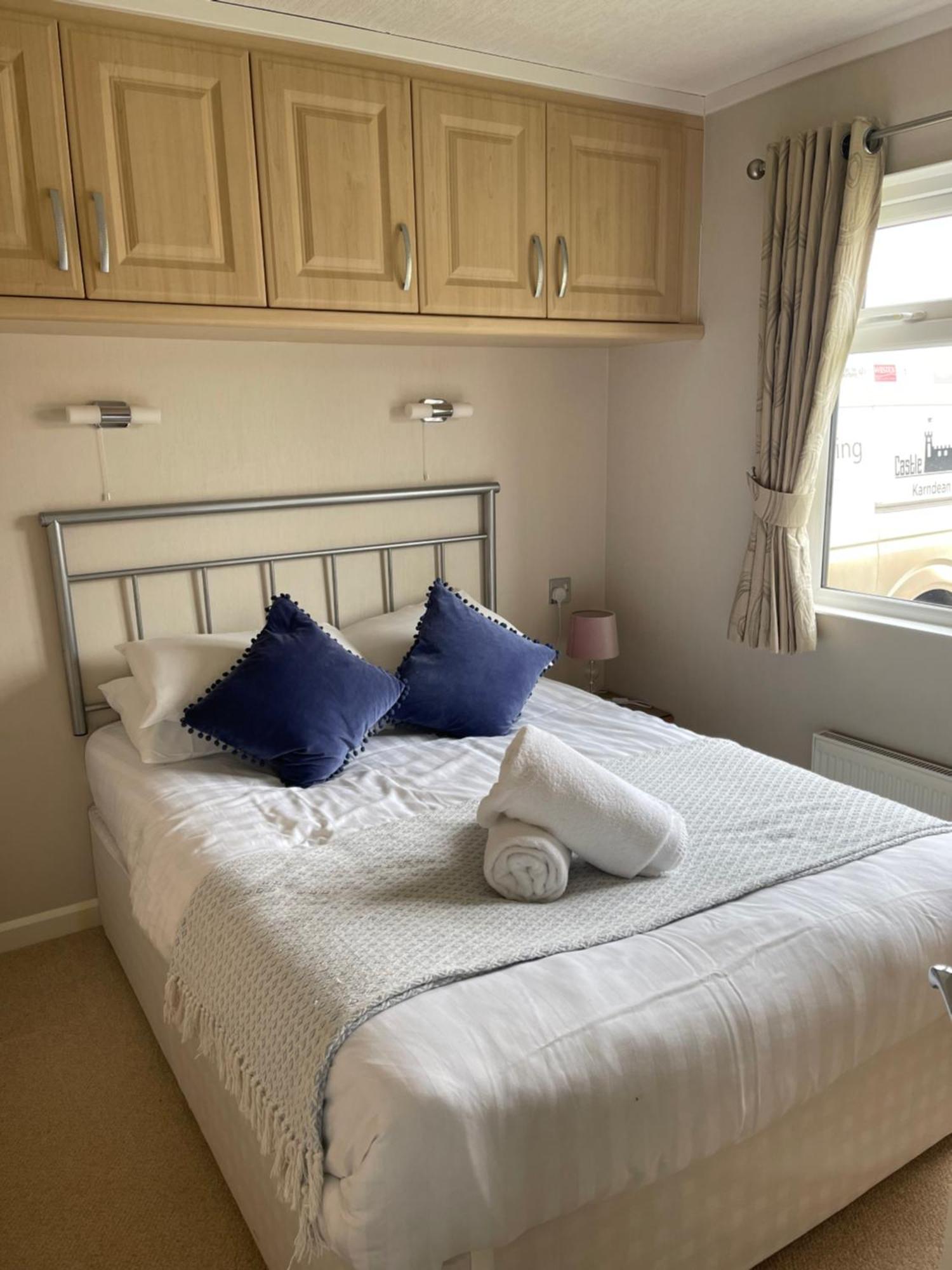 Ness Lodge Little Habton Екстер'єр фото