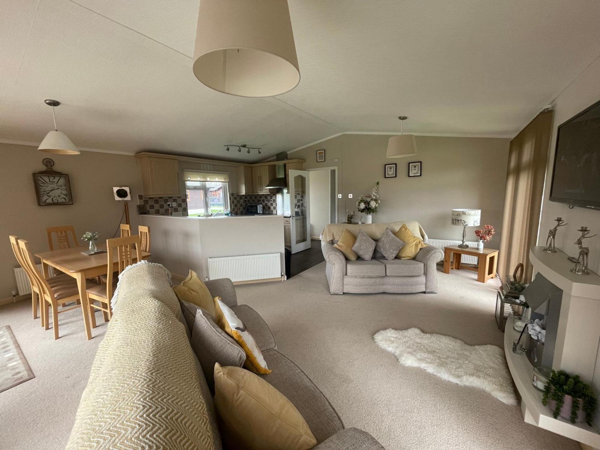 Ness Lodge Little Habton Екстер'єр фото